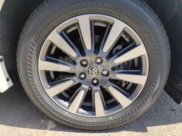 989952d7d0c94fa68b6632464919704b