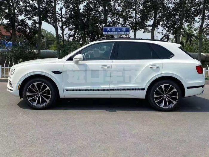 f_900x675_0_q87_autohomecar__ChwFlF7xkYGAXcfVAAbVPEnDY5M579