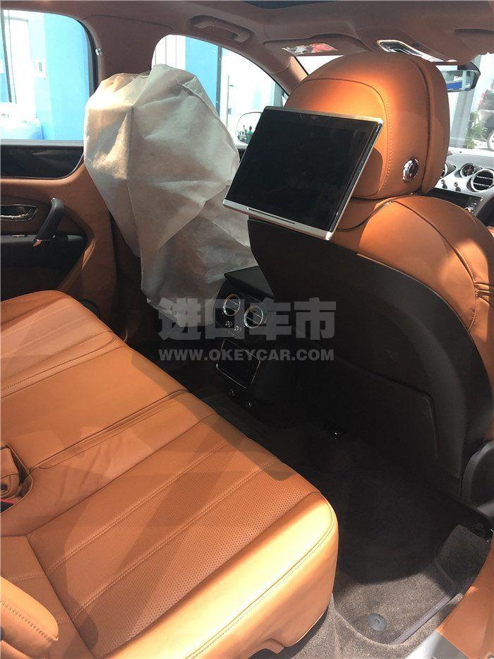 74b272267745fb8e7a7bf099fb3dabf