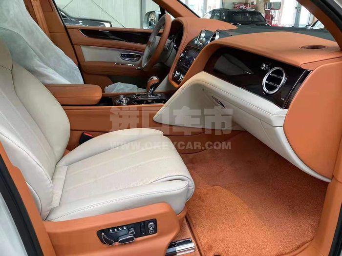 50c0911fd3f5dee5b644a99045f1162e