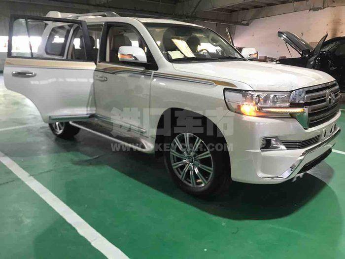 8894227bb25c4580a590c102fb2ee19e