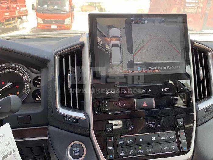 5550702_11045304381110021