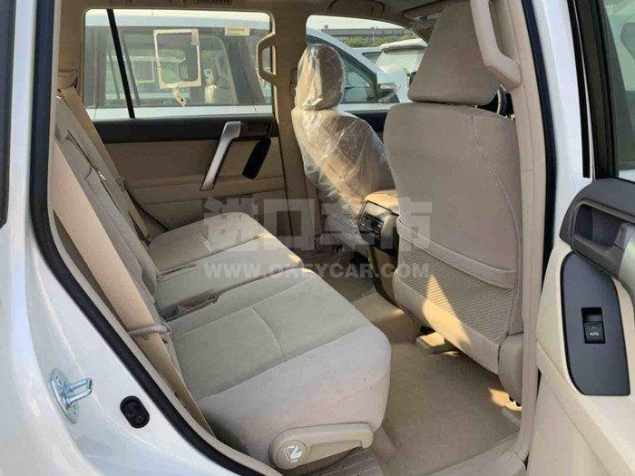 03038d8d867b4af09b798361ea698a2a