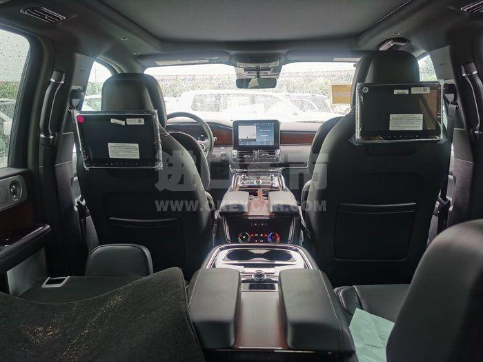 09c538c1e98e435fd22e965932226942