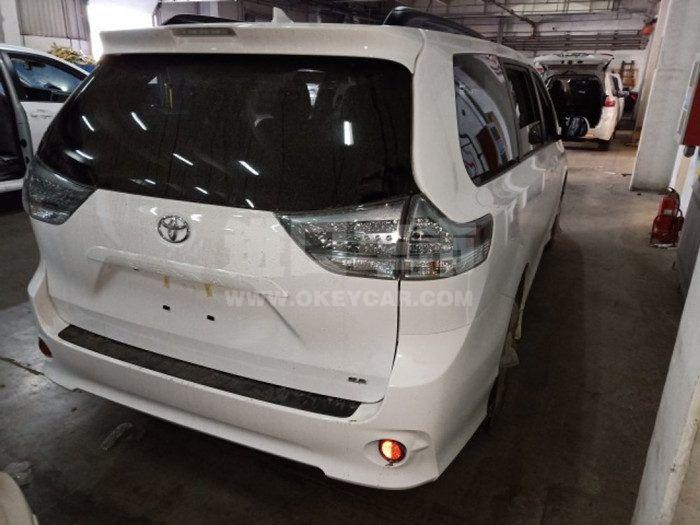 e5d9a23ce37c42b1bbb4bd6e66de1533