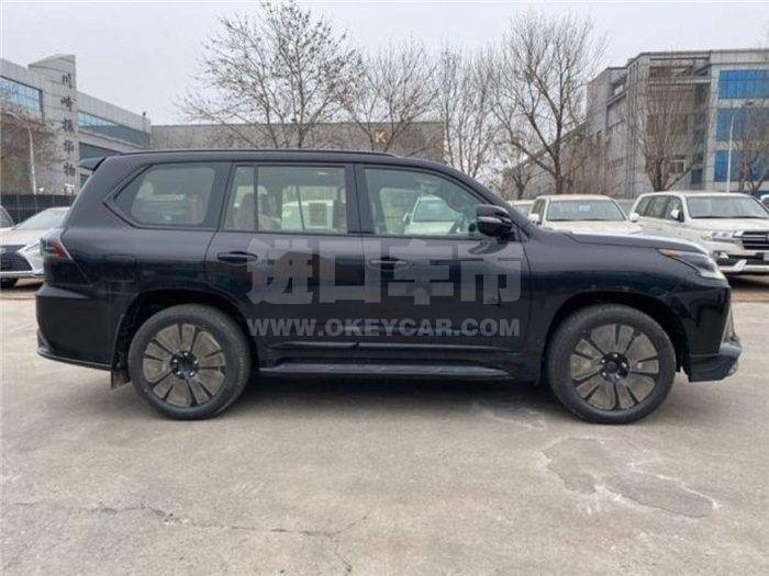 b04426bc603444f5861e917afa8e3138