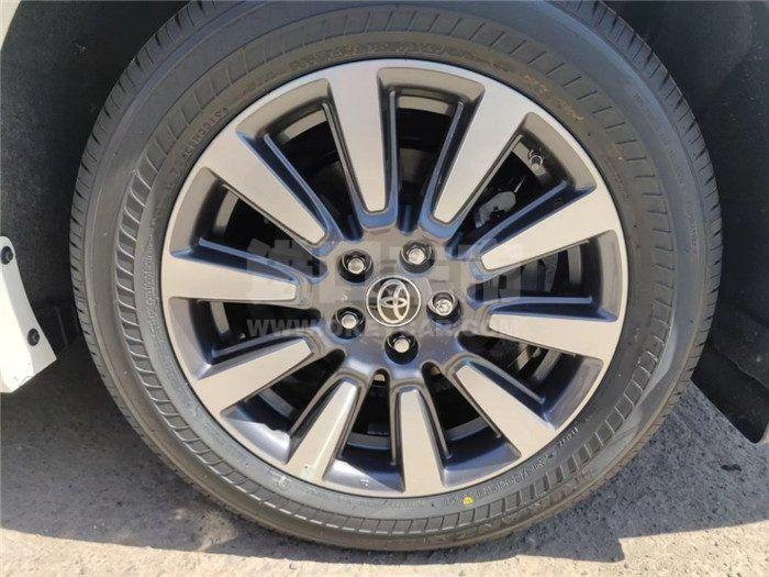 989952d7d0c94fa68b6632464919704b