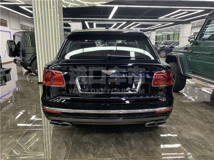 768b19d301a1b81fc676accc1cafbd6