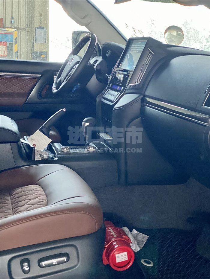 4fa286580b4464f5d82b0f02342472e