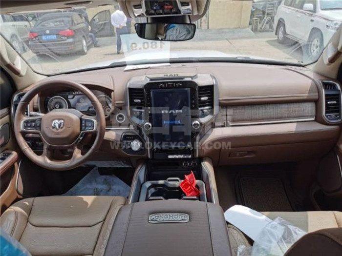 e5b20e12e02a4d95874772bfb4516123