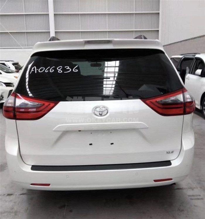 c0c50d54eeed68df71c394416f7e38e