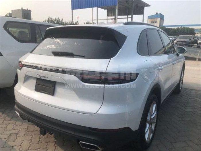 de20eb971672588d1915383d3ad782f