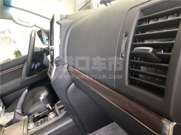 31b81d1b4d5b8adb2b804658e848ead