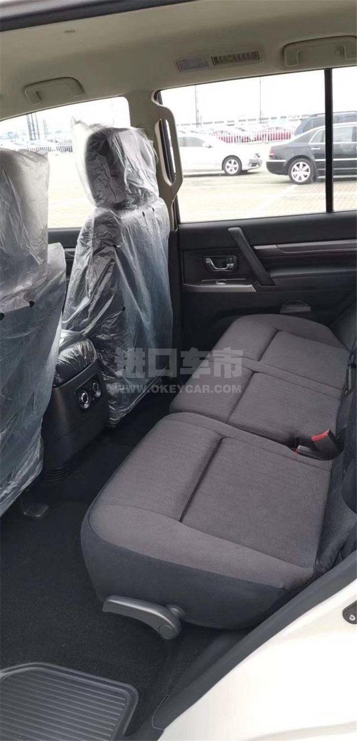 81f05d2289704ed1c2ad49ec2f0939fe