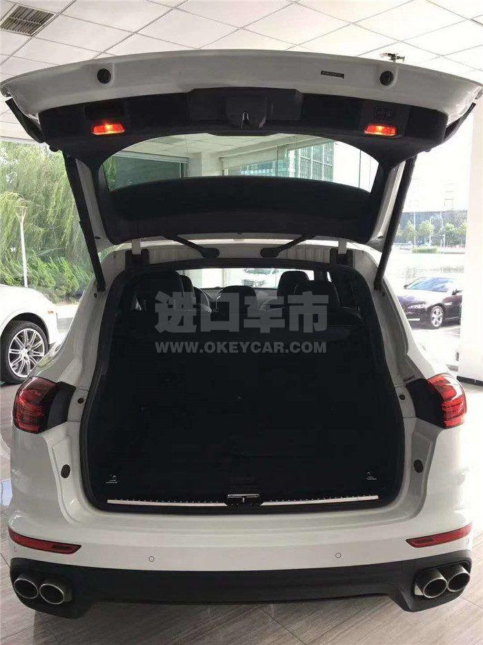 da8481c3716cd4f77f3060d6aabf938