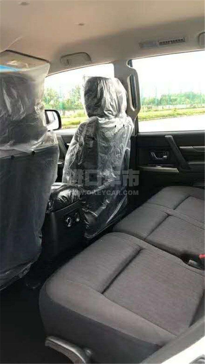 5d0dfb456dbfba0c780350cfd955c53