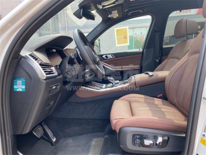 947cbfcc7cb6f3ae1be4f609d64789e