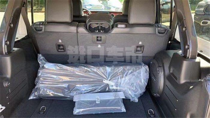 735ecd4b4460a71fba45bb4a51671e4