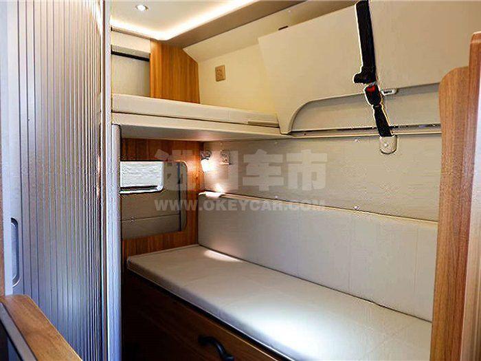 97aaa1f72fc259bef2e78470513c3a8