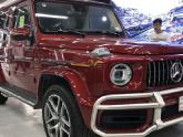 作为男人们的终极梦想座驾，奔驰G级一直都是信仰般的存在。今天我们就来看看奔驰G63这款车。粗犷中增添了几分精致，同时采用了传统的“方...