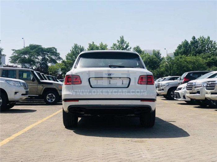 7ec47546984d438f87d70b12d9ca0618