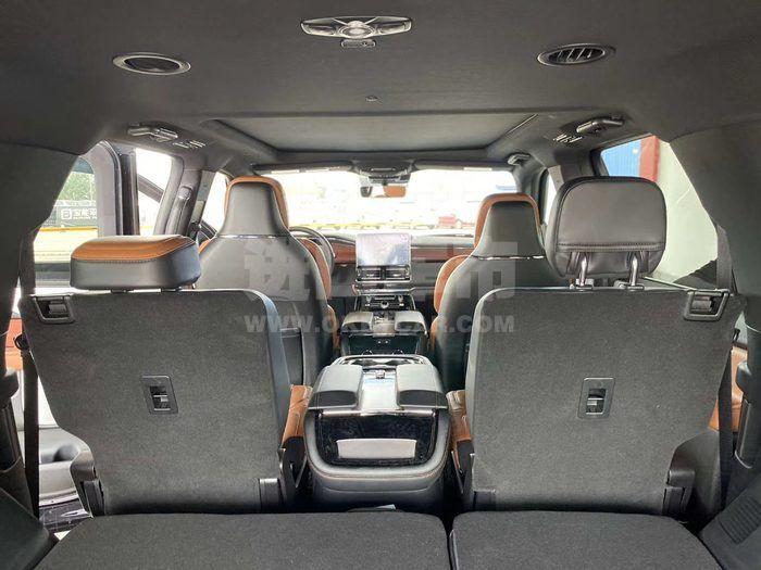 7d37516451577a40f05f7f3c3d0d877