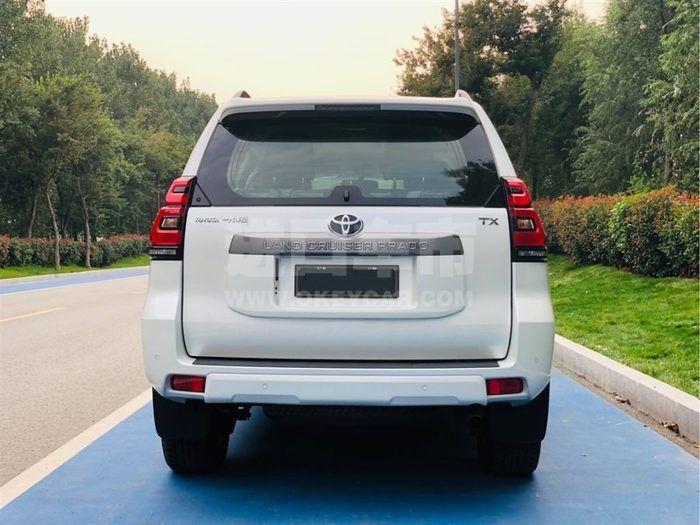 f_900x675_0_q87_autohomecar__ChsEn19eyQuAXOK6AAJb3S7J0f4116