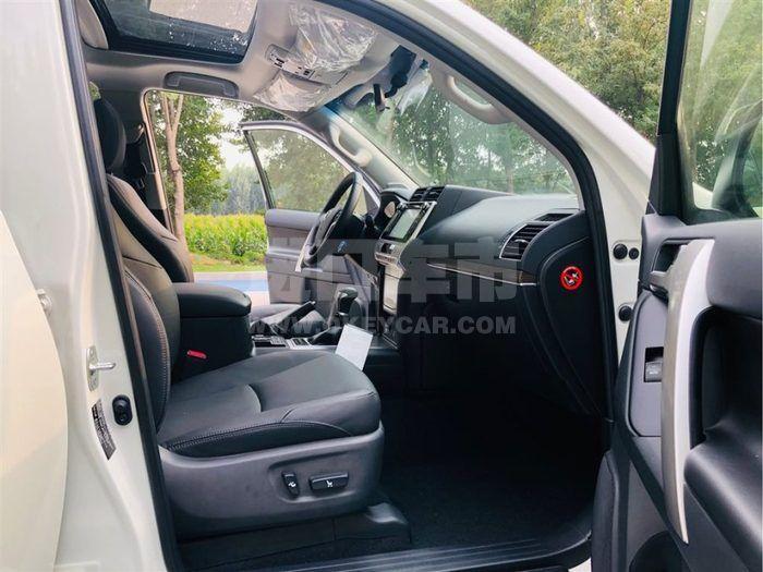 f_900x675_0_q87_autohomecar__ChsEfl9eyQ-ASERFAAImW2r1tz8531