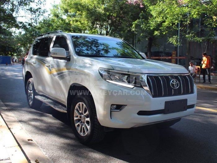 f_900x675_0_q87_autohomecar__ChsEm19jGVGAXhM7AAKLiZ3piR4445