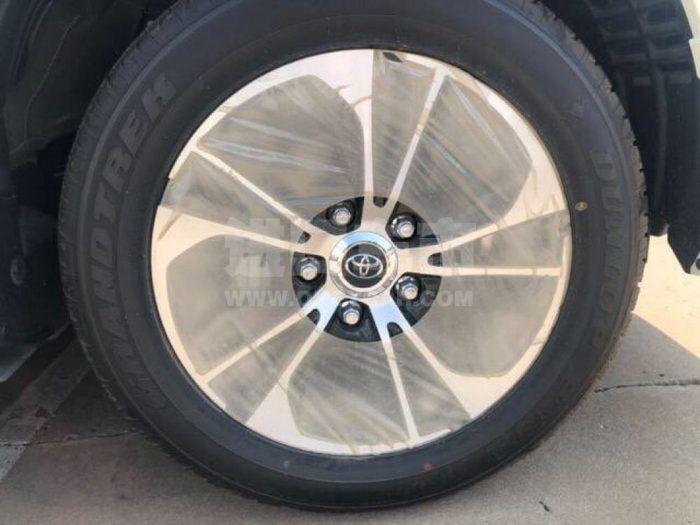 20c049c1cfdd4af793565e43aff8be31