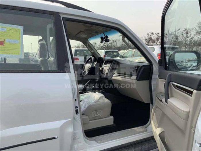 d179babc782fa3c90adba8d5e14aee6a