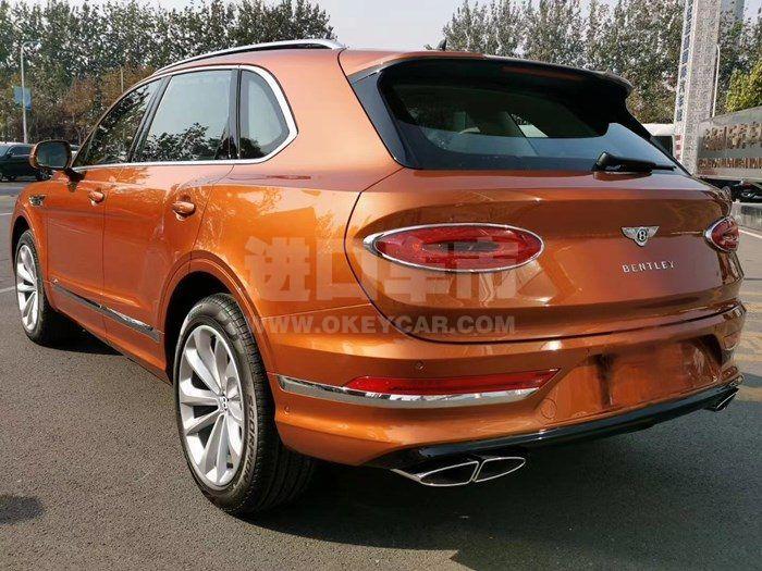 b0505364f044294332744351a8a2ea2_副本