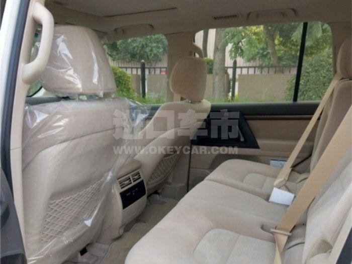 1520243663984d158d7c52557b707d38