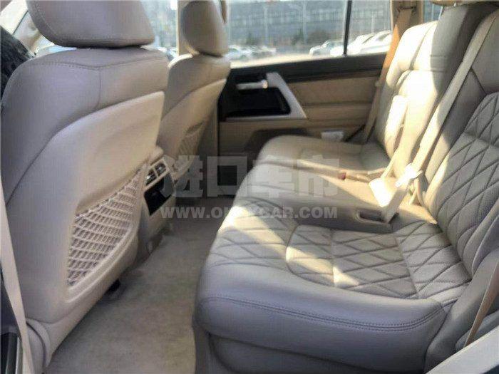 eb2262017cac4670f1d995c8b8e27f8