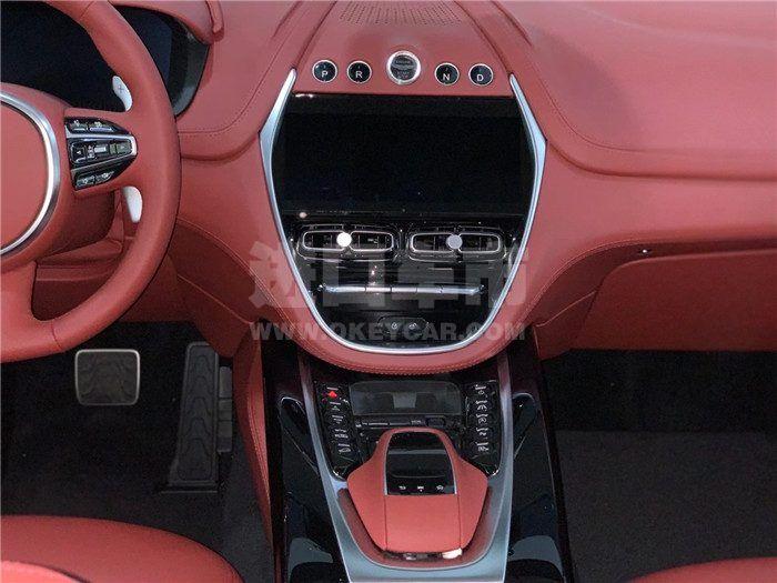 8238e95f9067cbc6f53b3cb54483019