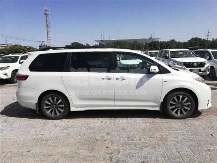 f596c5c67afc4722908ca632eedc15ce!1000x0