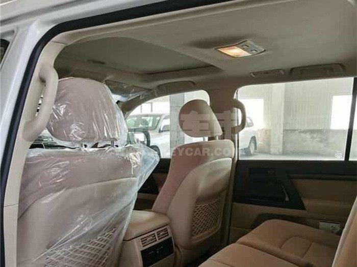 37130cd30e254419944a3d2add980e27