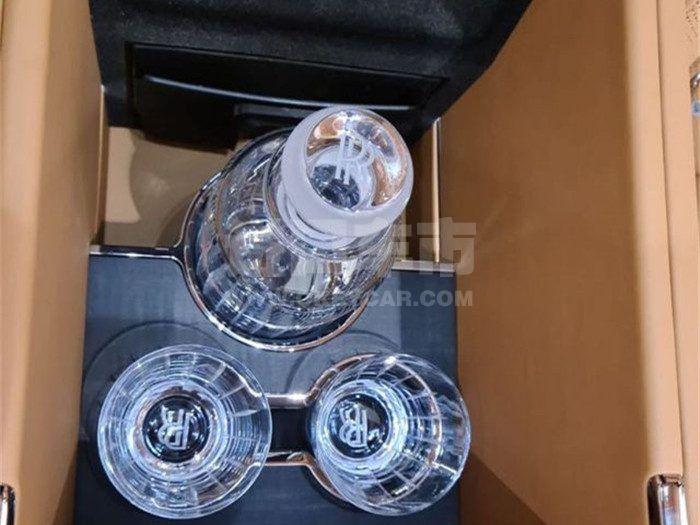 01476d8c7e745fa40dbdfb0d589bc327