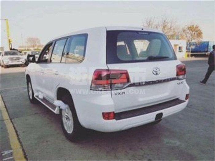 c8085034ed444b23ac182c4e4ed8edea