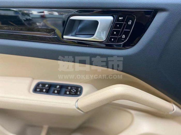 9bec93f29ffe80a3cff485b798cc65b