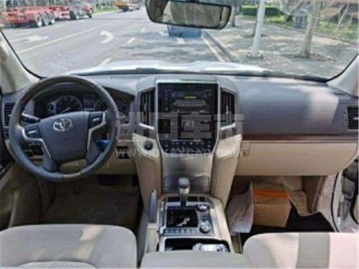 b8c44c2ff7cb4658b19938c55f01a5ad