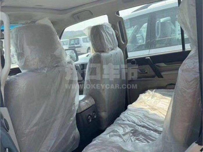 dc9ec7e3c5bc789f40d7794bb60c4041