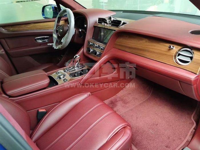 f_900x675_0_q87_autohomecar__ChsEkV9iLbeAEc-xAAJpHUw5qko124