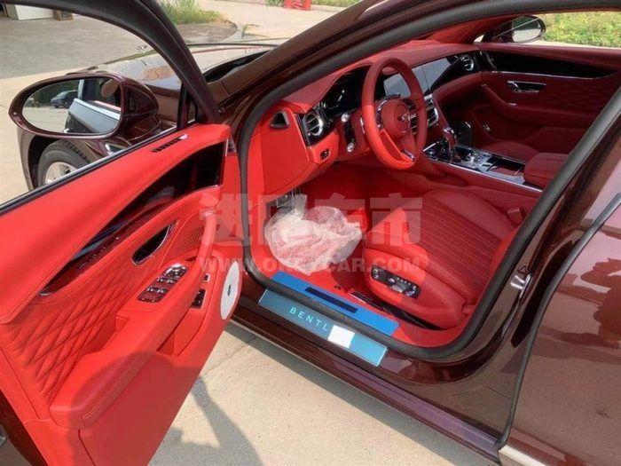f_900x675_0_q87_autohomecar__ChwEnl-3xlWAFsXQAAJ_2OxVQfQ155