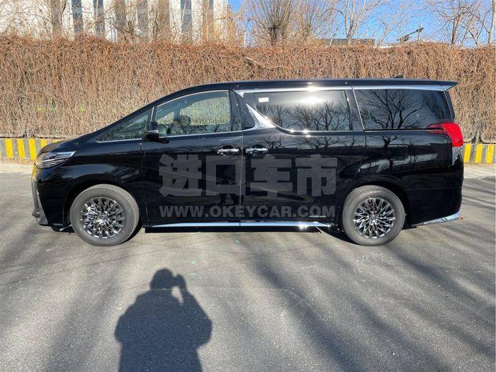 f_900x675_0_q87_autohomecar__ChsEnl_sHbqAL8DpAAOzLm3SQL4011