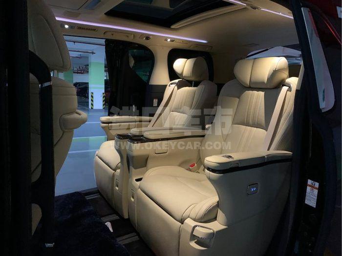 f_900x675_0_q87_autohomecar__ChsEl1_E1eWAY-ujAAF-grm-IA0635