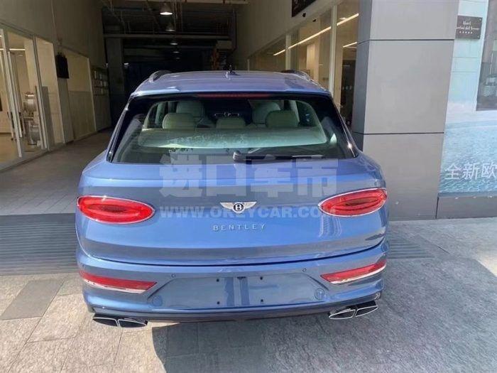 f_900x675_0_q87_autohomecar__ChsEnF_Yy-aAFCvYAAH2YsCQ6i4646