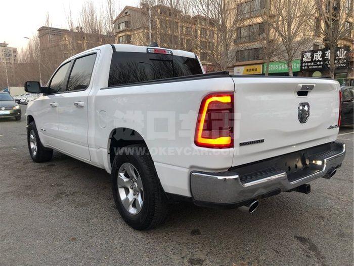 f_900x675_0_q87_autohomecar__ChwFRF_hrPWABsDIAALRxBSUUXE392