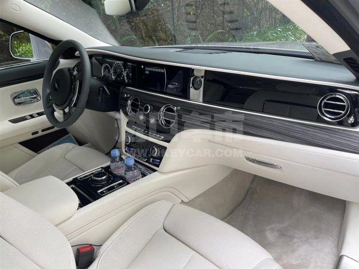 f_900x675_0_q87_autohomecar__ChsFVV_SJLeAacYWAAJOPtHc5Ac212