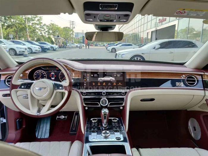 f_900x675_0_q87_autohomecar__ChsEmF7nWESAVmpXAAJSH7ZucUs496